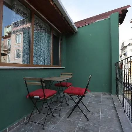Vintage House Taksim Aparthotel 3*